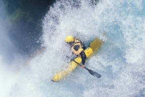 九游官网下载电脑版-专业滑板赛，街头文化引领运动潮流，滑板选拔赛