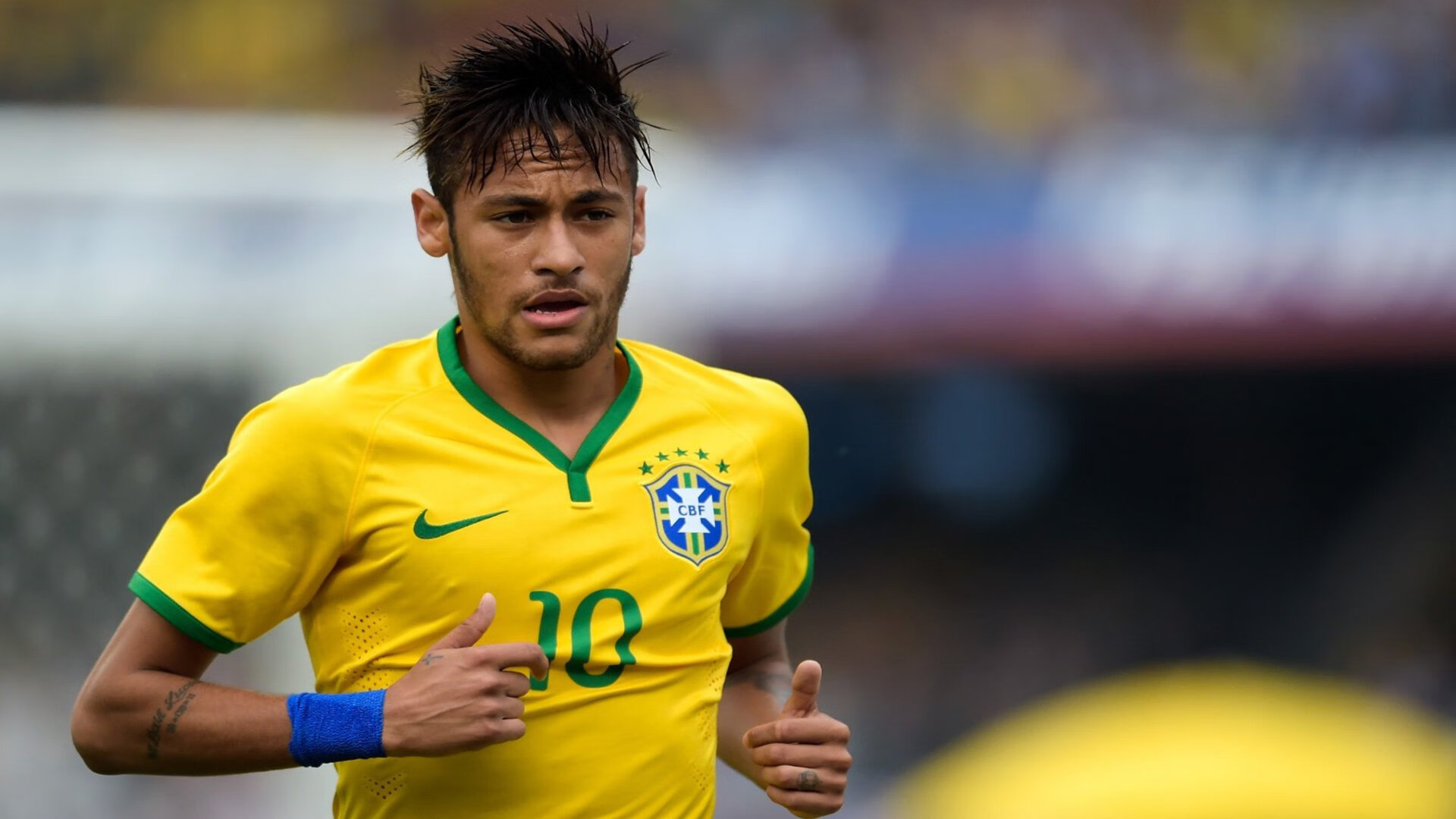 _明星运动员的幕后故事：坚持与梦想的交织_，运动明星的励志故事